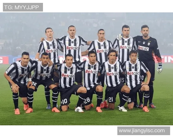 尤文图斯与那不勒斯意超杯比赛规则详解与历史回顾 尤文图斯与那不勒斯意超杯比赛规则详解与历史回顾